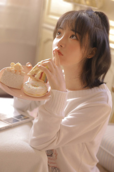 在逃生游戏里挨C海棠小说