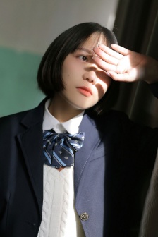 捕蛇少年